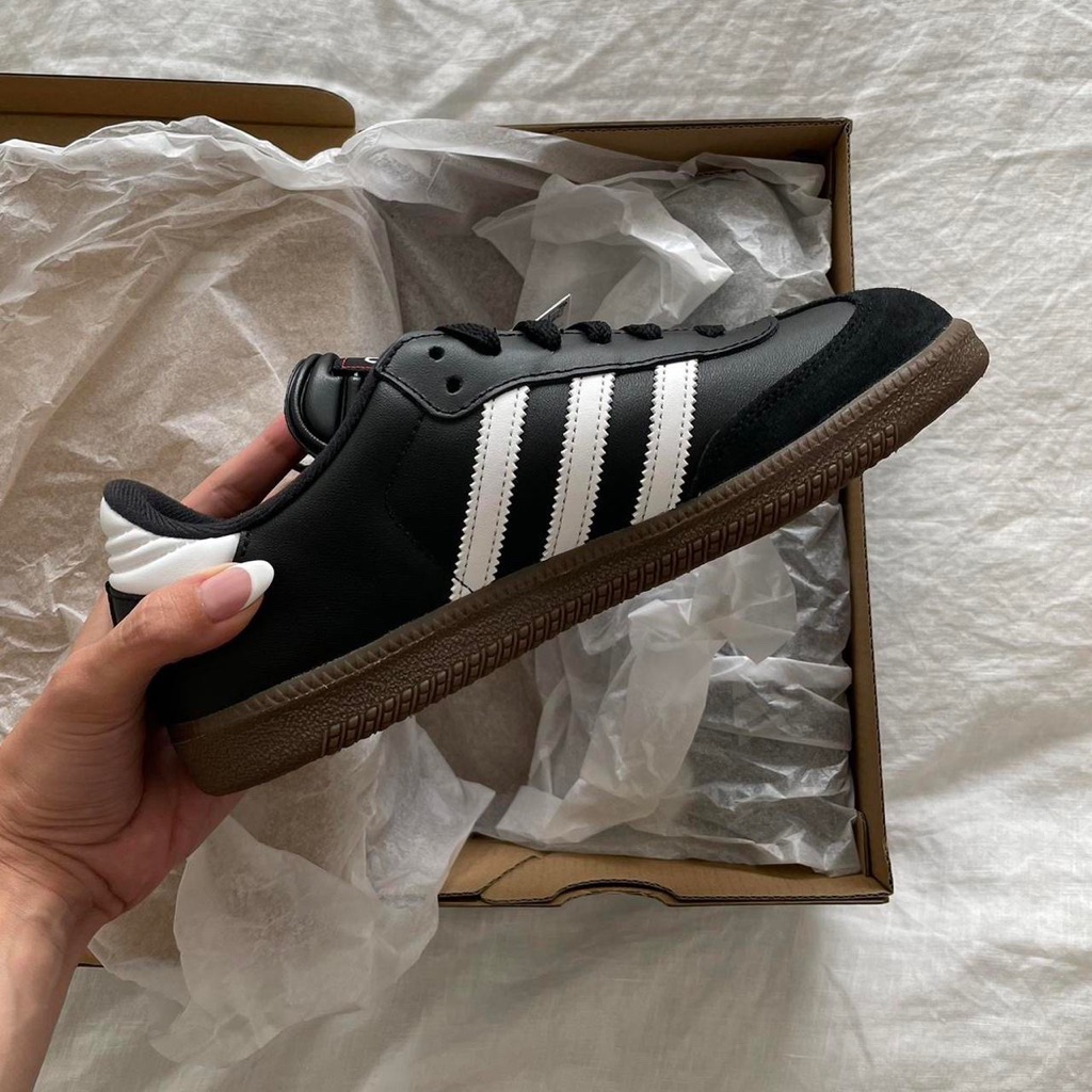 Nwb Adidas Sambas Classics Size Women’s 7.5